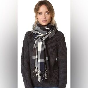 Plush Ultra Plaid Scarf NWT